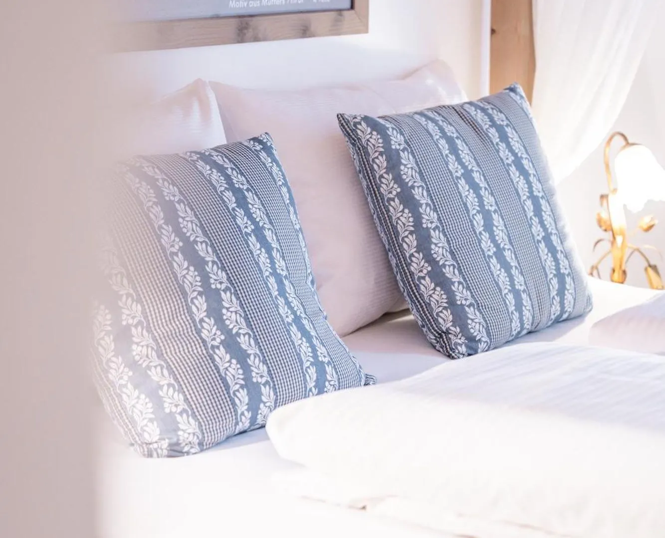 Stauders Zimmer Und Ferienwohnungen Mutters Bed & Breakfast