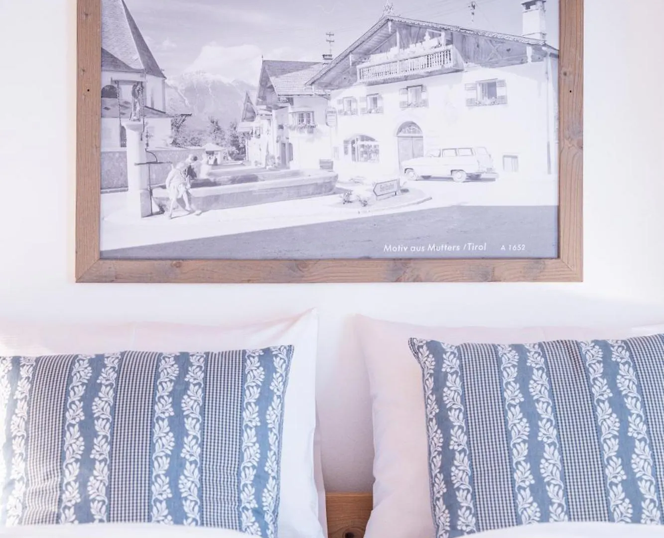Stauders Zimmer Und Ferienwohnungen Mutters Bed & Breakfast